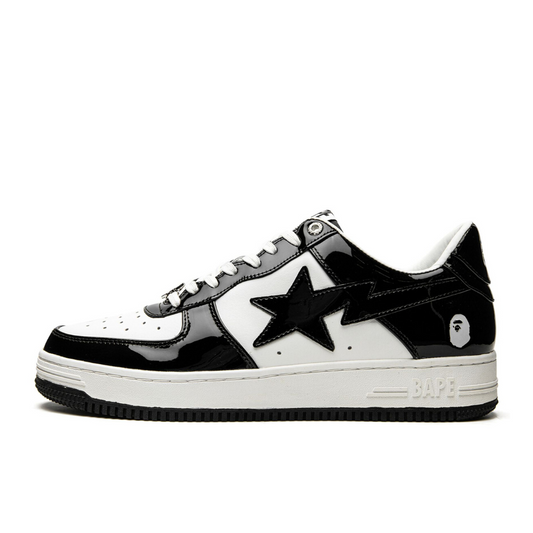 A BATHING APE® BAPE STA LOW BLACK AND WHITE