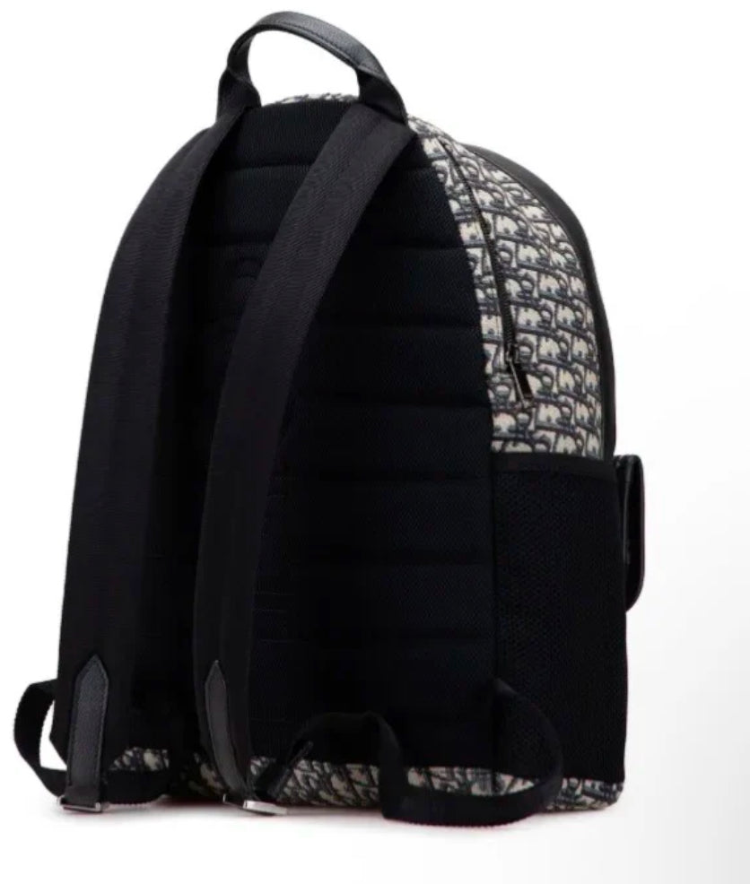 Dior - bag pack